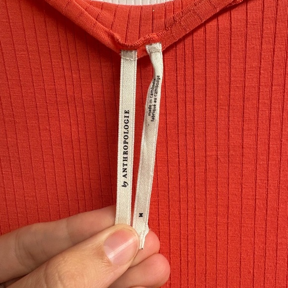 Anthropologie Lightweight Viscose Blend Cropped Top Size Medium - Picture 3 of 4